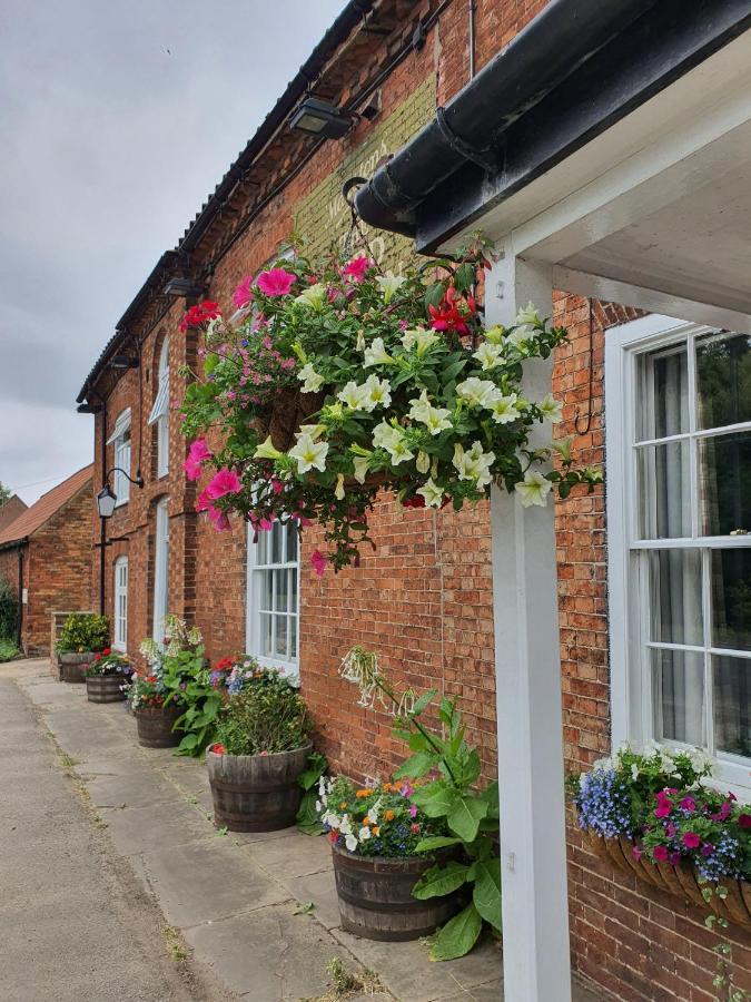 The Lord Nelson Inn Newark upon Trent Exterior foto